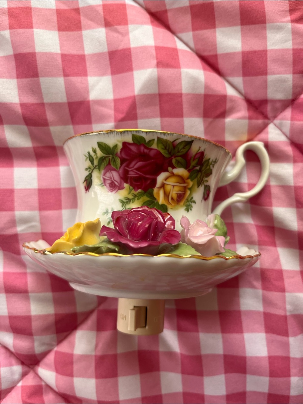 Royal Albert Porcelain Floral Teacup and Saucer Nightlight -